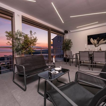 Apartments Villa Poco Loco Млини Экстерьер фото