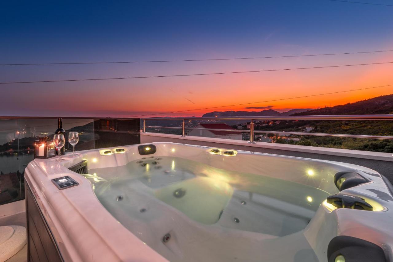 Apartments Villa Poco Loco Млини Экстерьер фото