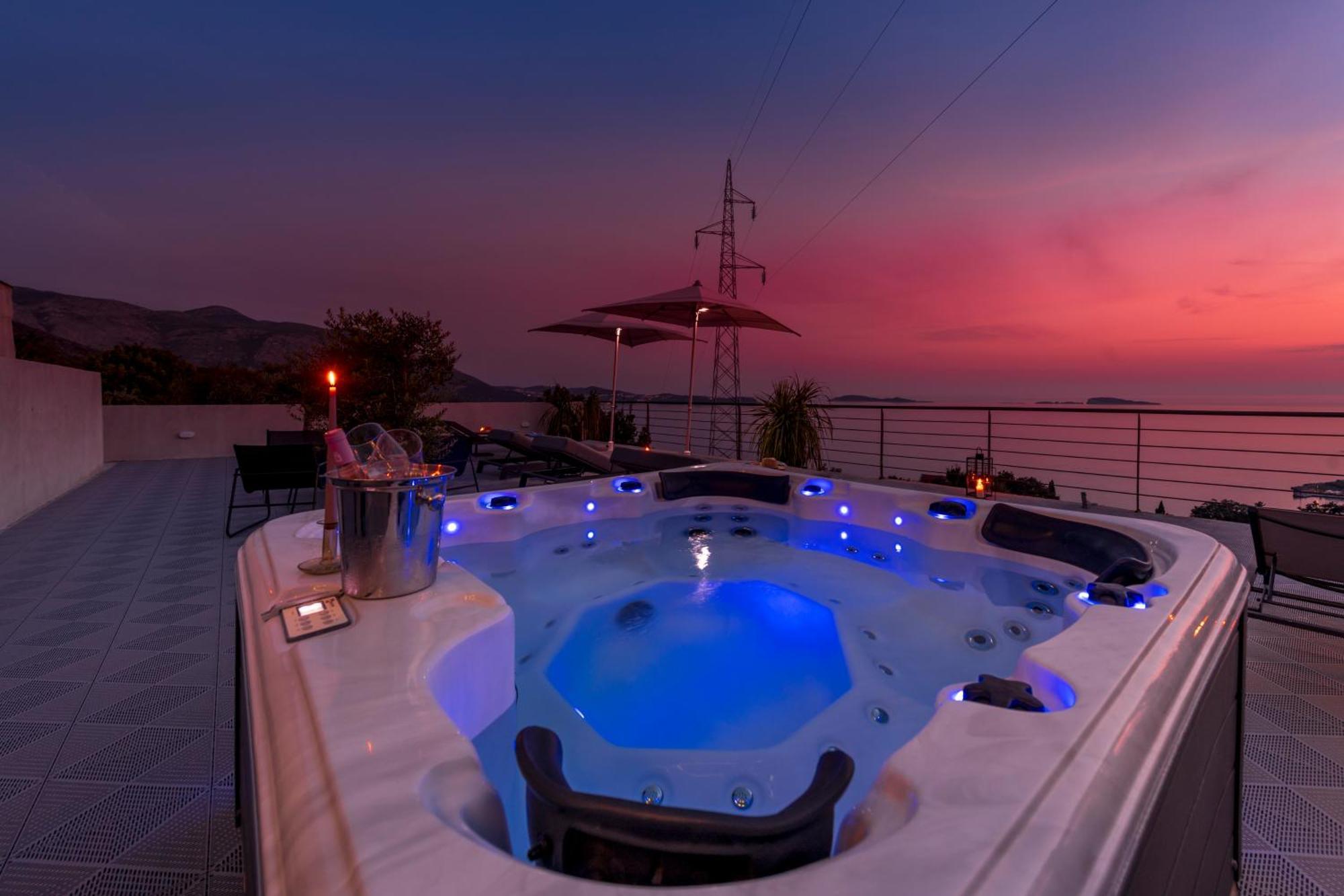 Apartments Villa Poco Loco Млини Экстерьер фото